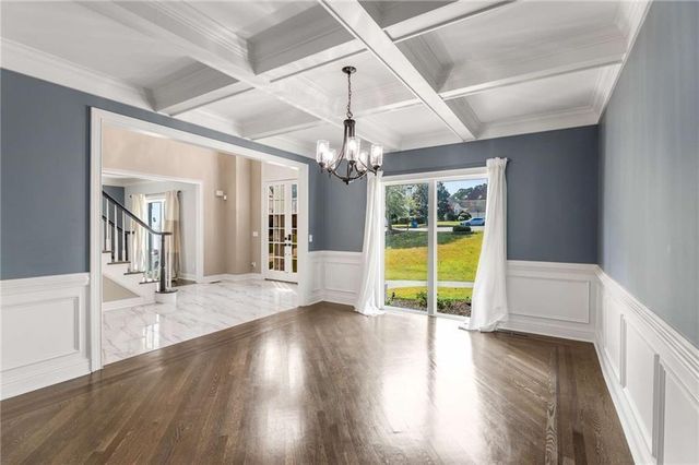 220 Milano Drive SW, Atlanta, GA 30331
