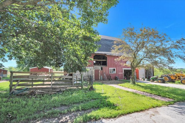 3663 W Church Road, Beecher, IL 60401