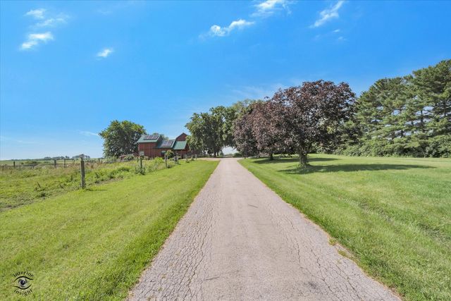 3663 W Church Road, Beecher, IL 60401