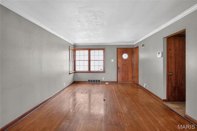 1434 Comet Drive, St Louis, MO 63137