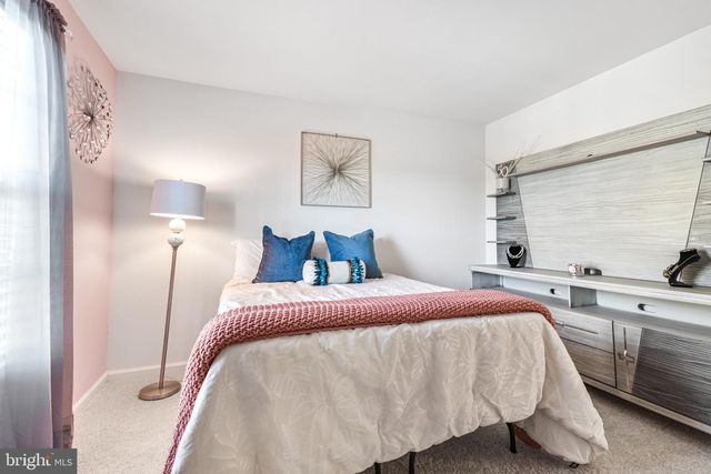 9904 BOX OAK CT, Fredericksburg, VA 22407
