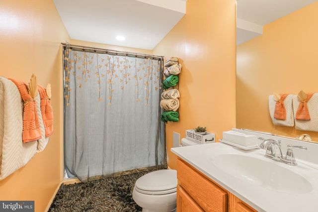 9904 BOX OAK CT, Fredericksburg, VA 22407