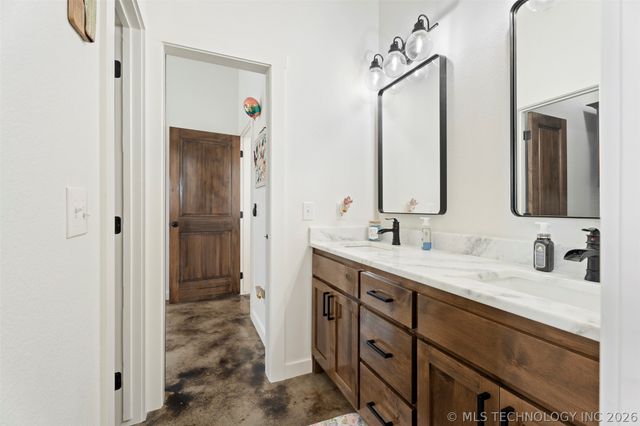 444560 E 350, Vinita, OK 74301