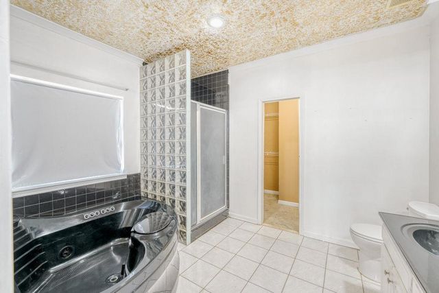 6004 Bordeau Walk SE, Smyrna, GA 30082