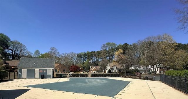 6004 Bordeau Walk SE, Smyrna, GA 30082