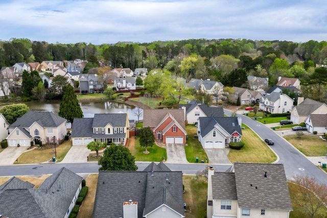 6004 Bordeau Walk SE, Smyrna, GA 30082