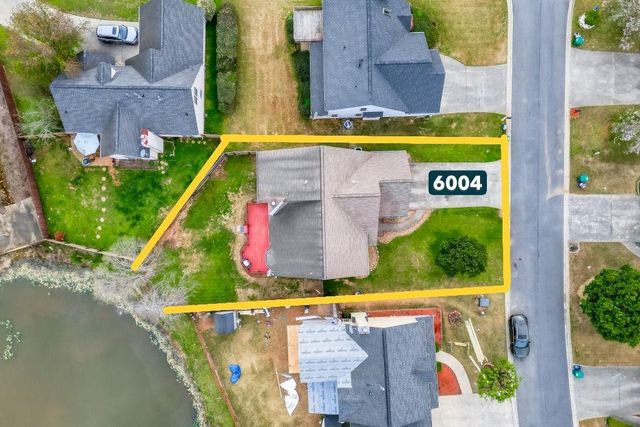 6004 Bordeau Walk SE, Smyrna, GA 30082