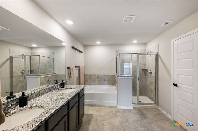 713 Angus Drive, Seguin, TX 78155