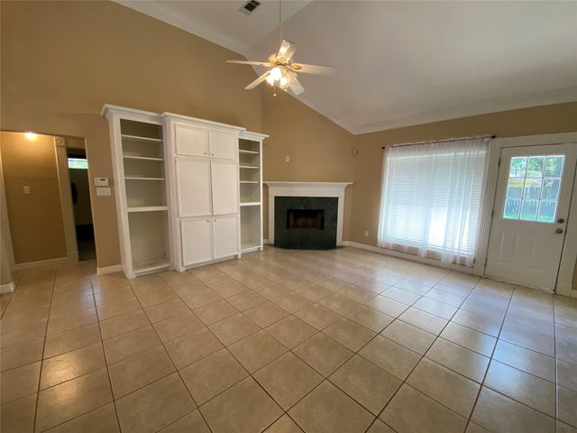 11526 One Token Drive, Houston, TX 77065