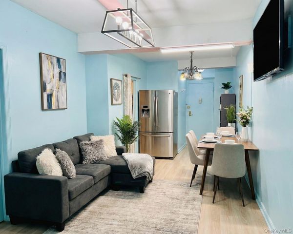 1558 Unionport Road 5H, Bronx, NY 10462