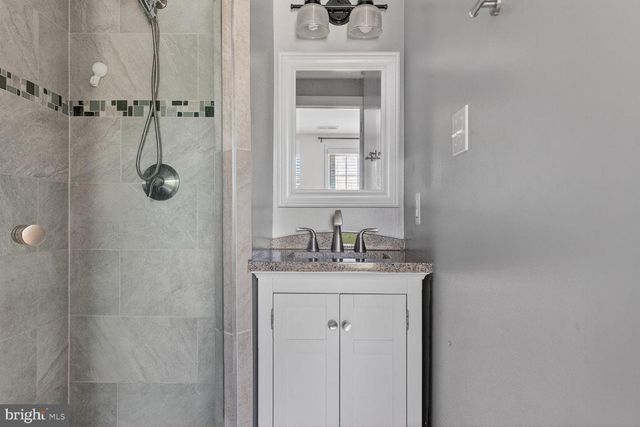 43983 CHOPTANK TER, Ashburn, VA 20147