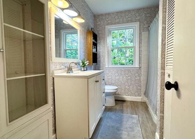 31 Ferry Street, West Dennis, MA 02670