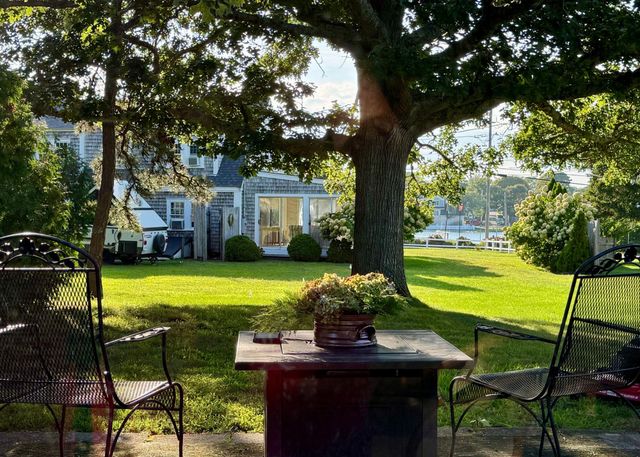 31 Ferry Street, West Dennis, MA 02670