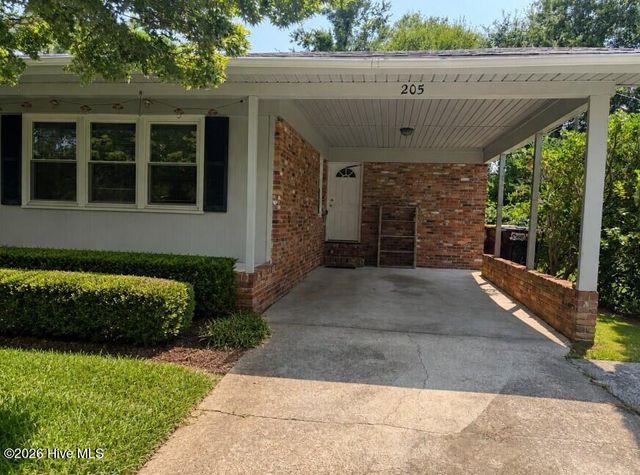 205 Monterey Drive, Wilmington, NC 28409