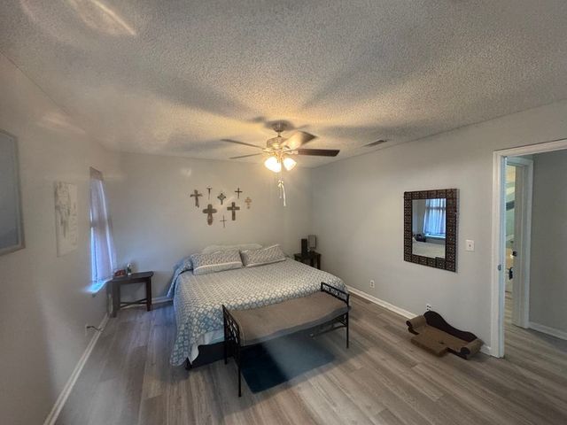 102 Pinedale Drive, St Marys, GA 31558