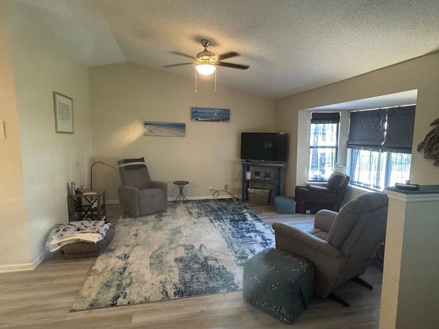 102 Pinedale Drive, St Marys, GA 31558