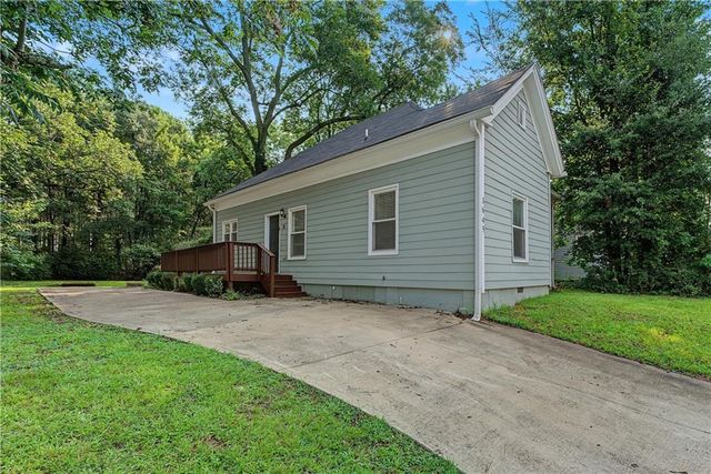 1645 Connally Drive, East Point, GA 30344