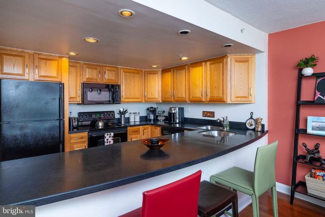 2001 HAMILTON ST #925, Philadelphia, PA 19130