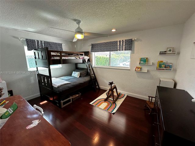 1319 Rodman St, Hollywood, FL 33019