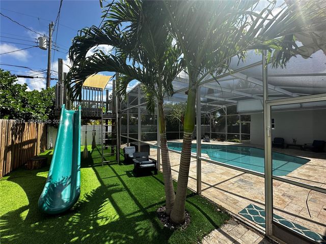 1319 Rodman St, Hollywood, FL 33019