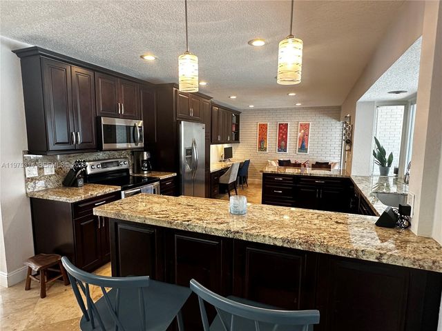 1319 Rodman St, Hollywood, FL 33019