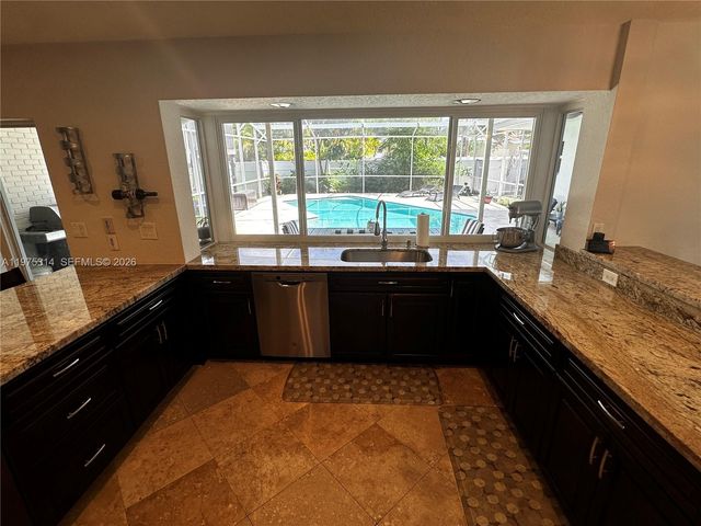 1319 Rodman St, Hollywood, FL 33019