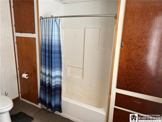 11381 Route 98, Freedom, NY 14065