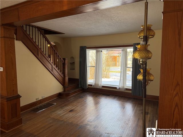 11381 Route 98, Freedom, NY 14065