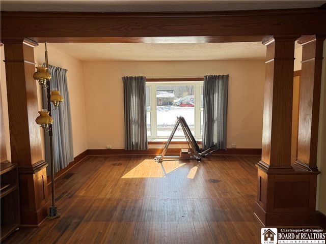 11381 Route 98, Freedom, NY 14065