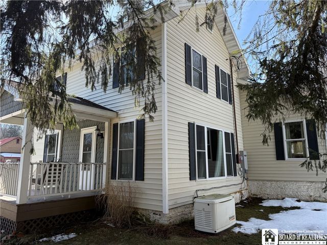 11381 Route 98, Freedom, NY 14065