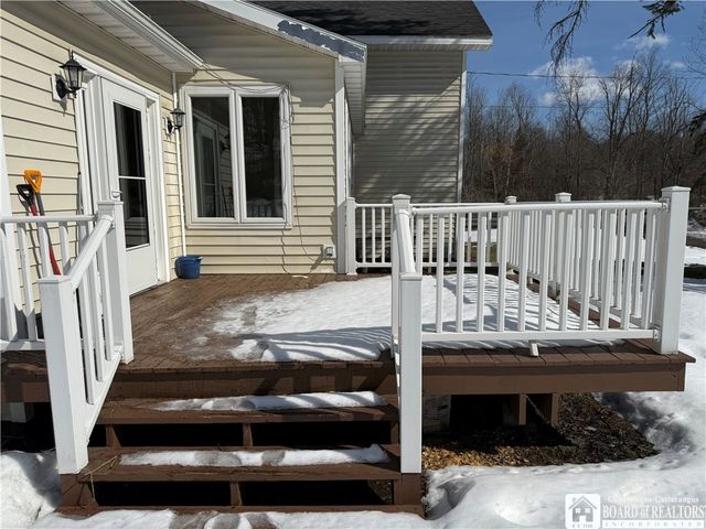 11381 Route 98, Freedom, NY 14065