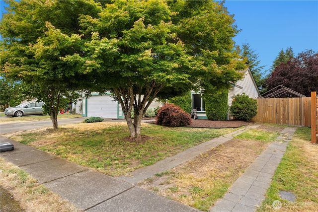 19612 12th Avenue Ct E, Spanaway, WA 98387