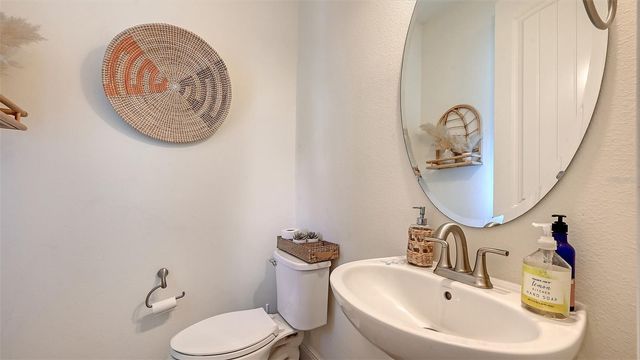 3693 DIVOT LANE, Sarasota, FL 34232