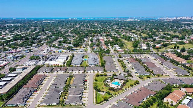 3693 DIVOT LANE, Sarasota, FL 34232