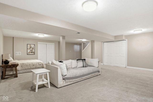 12484 Goodloe Drive, Fishers, IN 46037