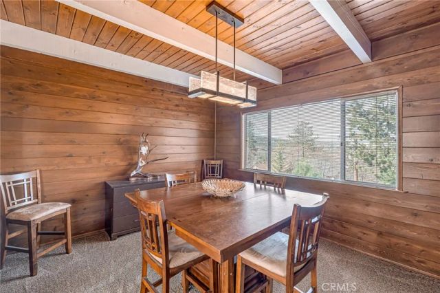 1405 Sequoia Drive, Lake Arrowhead, CA 92352