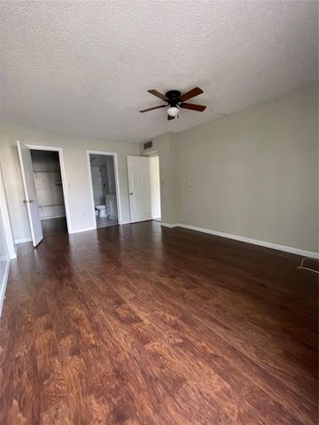 4158 Inverrary Drive 111, Lauderhill, FL 33319