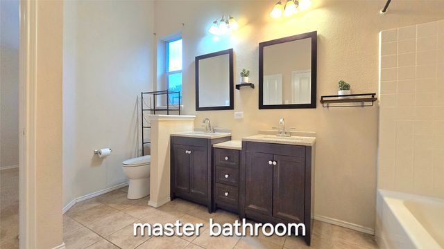 4255 Fall Creek Drive, Grand Prairie, TX 75052