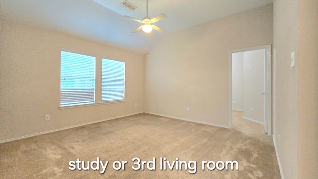 4255 Fall Creek Drive, Grand Prairie, TX 75052