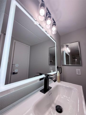 3900 Woodchase Drive 77, Houston, TX 77042