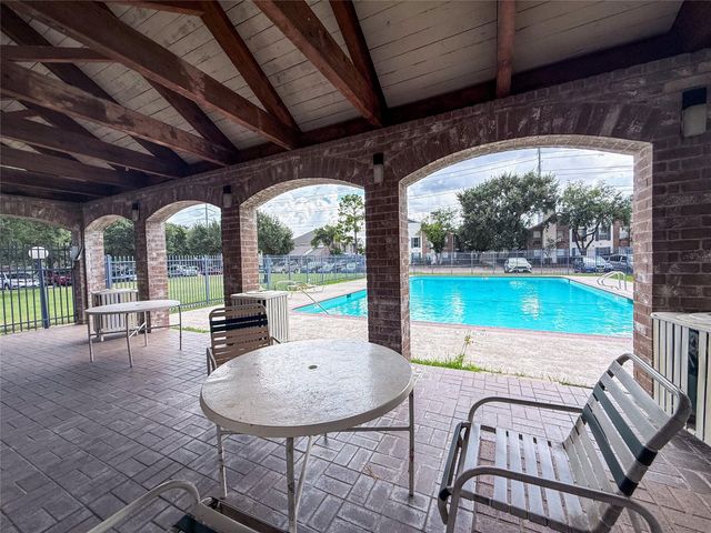 3900 Woodchase Drive 77, Houston, TX 77042