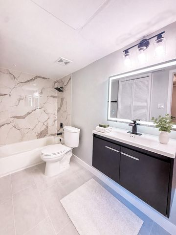 3900 Woodchase Drive 77, Houston, TX 77042