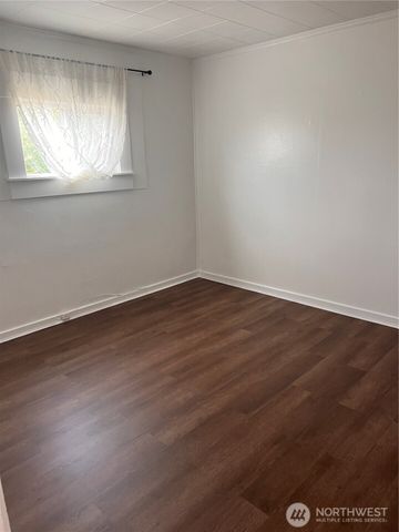 3618 W Madrona Street, Bremerton, WA 98312
