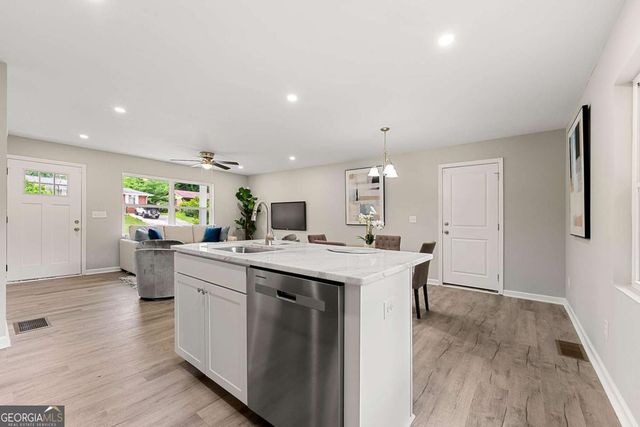 1660 Mallard Circle, Conley, GA 30288