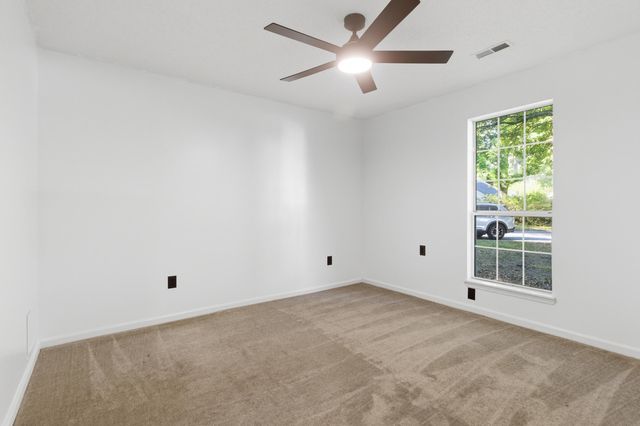 4784 Porter Drive, North Charleston, SC 29420