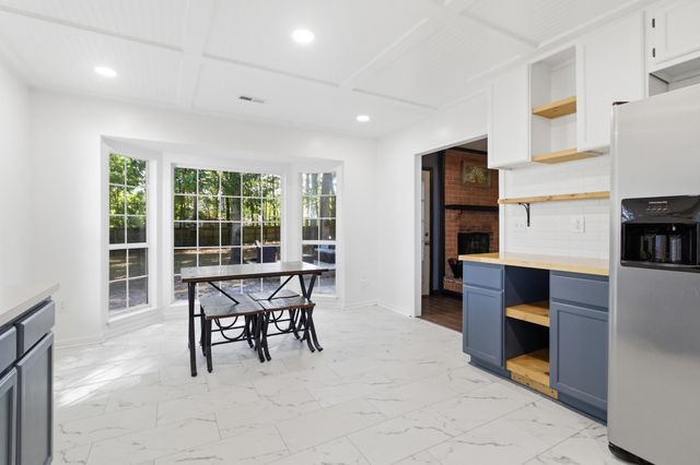 4784 Porter Drive, North Charleston, SC 29420