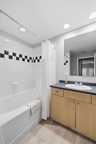 520 S ARMENIA AVENUE 1239A, Tampa, FL 33609