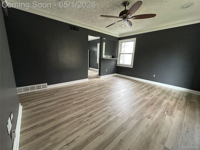 14935 Harrison Street, Livonia, MI 48154