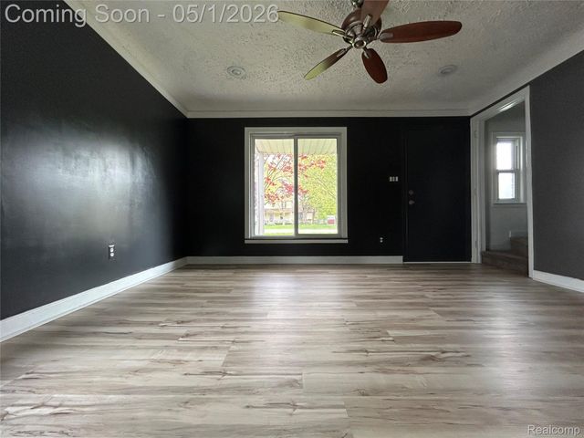 14935 Harrison Street, Livonia, MI 48154