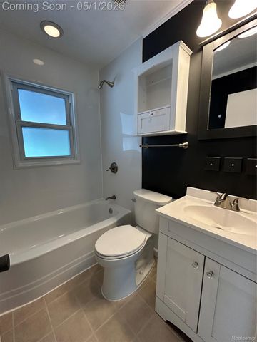 14935 Harrison Street, Livonia, MI 48154